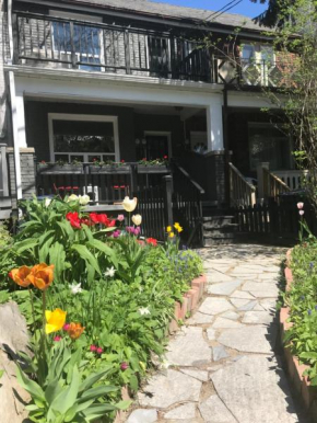 Beautiful house in central Toronto with backyard
